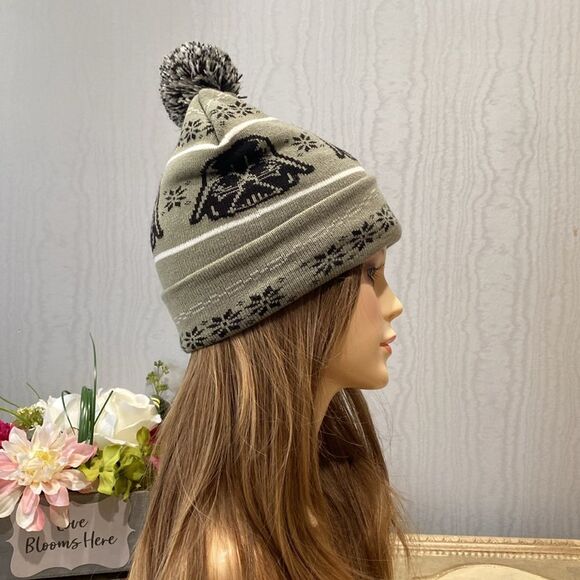 Star Wars Darth Vader Fair Isle Pom Beanie Cap Grey Black OSFM - Picture 9 of 11